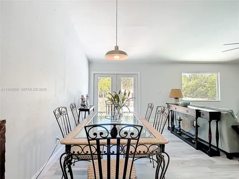 310 14th Street SE Naples FL 34117