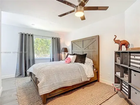 310 14th Street SE Naples FL 34117