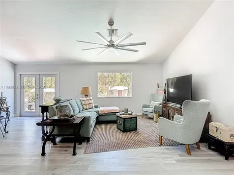 310 14th Street SE Naples FL 34117