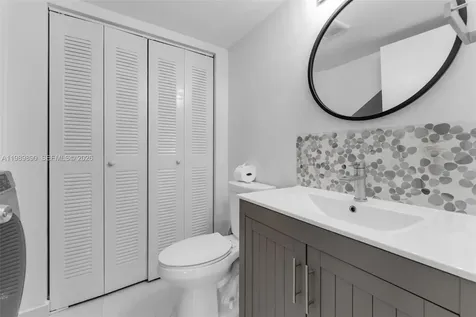 14210 SW 94th Circle Lane Miami FL 33186