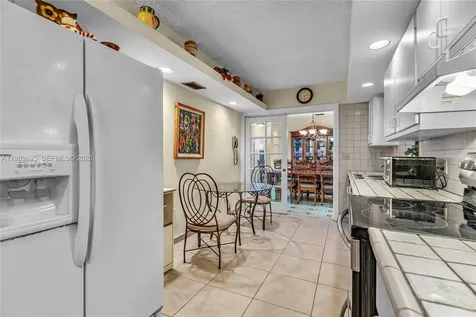 5660 W 13th Court Hialeah FL 33012