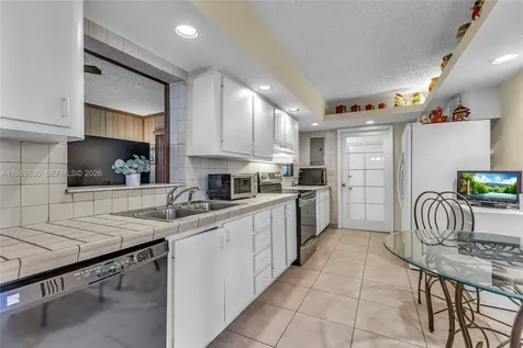 5660 W 13th Court Hialeah FL 33012
