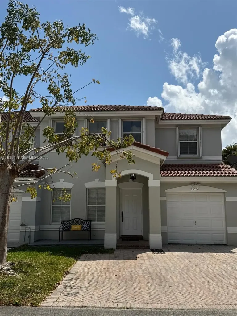 16432 SW 47th Terrace Miami FL 33185