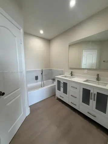 16432 SW 47th Terrace Miami FL 33185