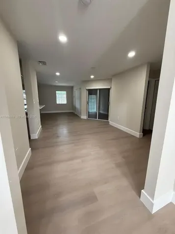 16432 SW 47th Terrace Miami FL 33185