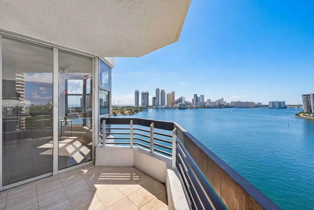 3600 Mystic Pointe Drive Aventura FL 33180