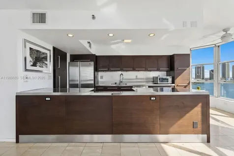 3600 Mystic Pointe Drive Aventura FL 33180