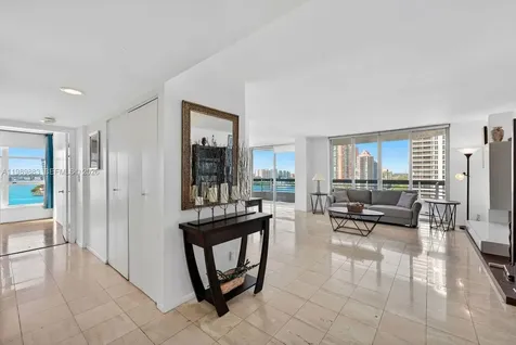 3600 Mystic Pointe Drive Aventura FL 33180