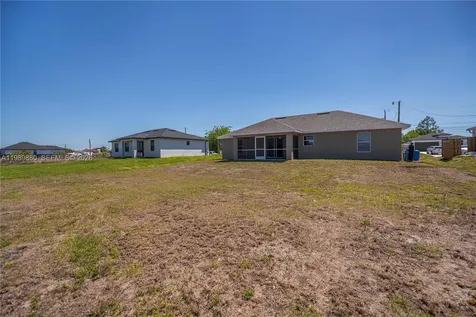 4104 13th Street SW Lehigh Acres FL 33976