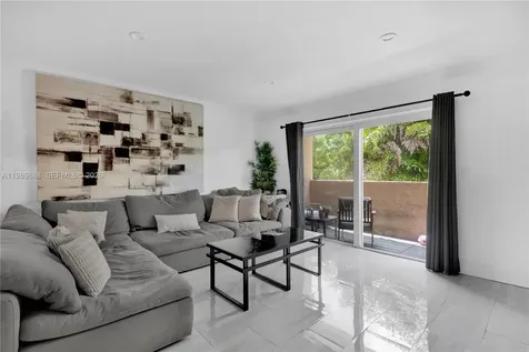 9956 SW 88th Street Miami FL 33176