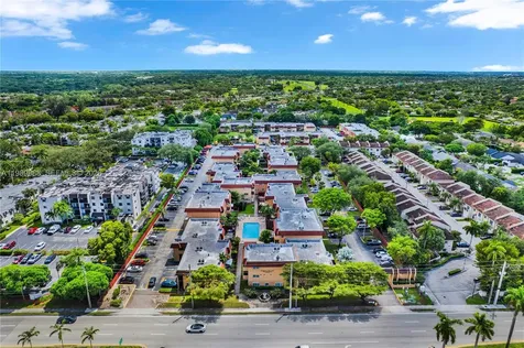 9956 SW 88th Street Miami FL 33176