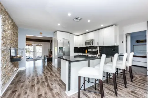 2713 Sherman Street Hollywood FL 33020