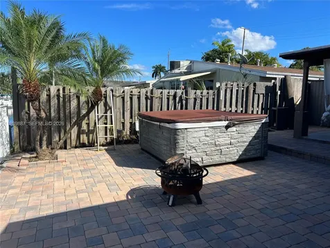 2713 Sherman Street Hollywood FL 33020
