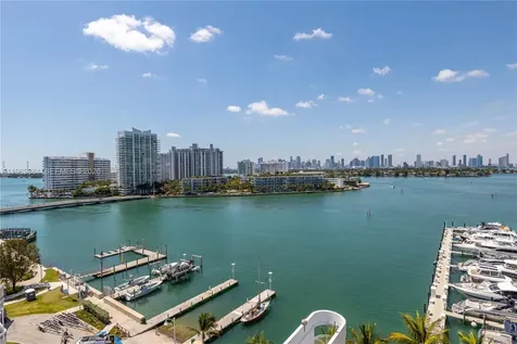 1800 Sunset Harbour Drive Miami Beach FL 33139