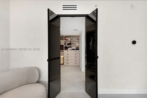 1800 Sunset Harbour Drive Miami Beach FL 33139