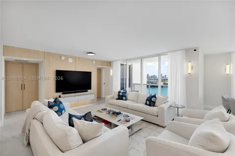 1800 Sunset Harbour Drive Miami Beach FL 33139