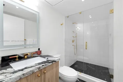 1800 Sunset Harbour Drive Miami Beach FL 33139