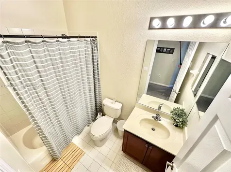 11403 NW 89th Street Doral FL 33178