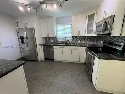 432 Palmetto Drive Miami Springs FL 33166