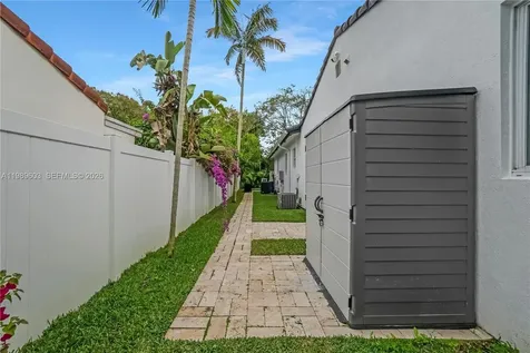 1022 NE 91st Terrace Miami Shores FL 33138