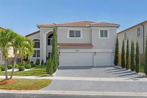 3912 NE 20th Street Homestead FL 33033