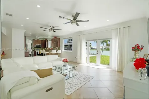 3912 NE 20th Street Homestead FL 33033