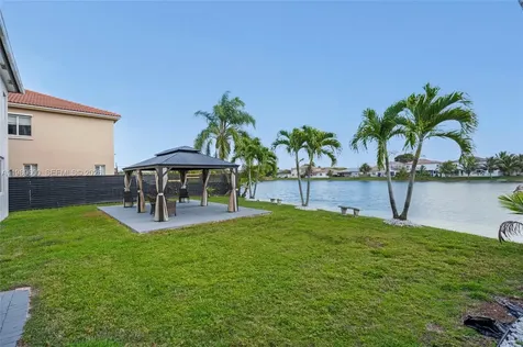 3912 NE 20th Street Homestead FL 33033