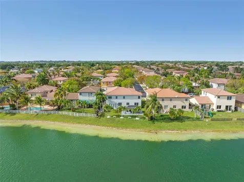 3912 NE 20th Street Homestead FL 33033