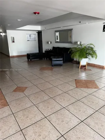 9686 Fontainebleau Boulevard Miami FL 33172