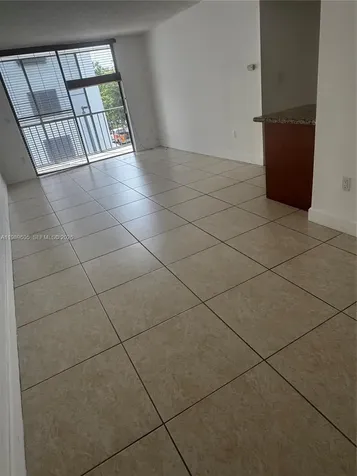 9686 Fontainebleau Boulevard Miami FL 33172