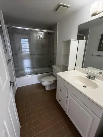 9686 Fontainebleau Boulevard Miami FL 33172