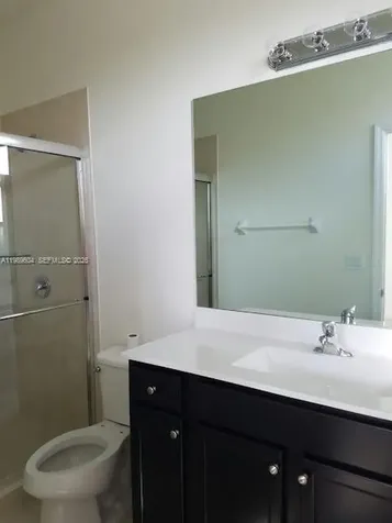 9205 W 33rd Way Hialeah FL 33018