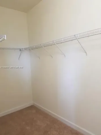 9205 W 33rd Way Hialeah FL 33018
