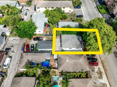 2025 Fillmore Street Hollywood FL 33020
