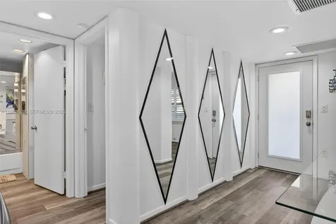 1802 Eleuthera Point Coconut Creek FL 33066