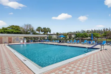 1802 Eleuthera Point Coconut Creek FL 33066