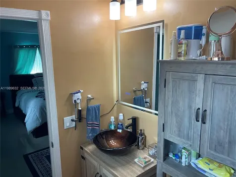 1270 NW 49th Street Deerfield Beach FL 33064