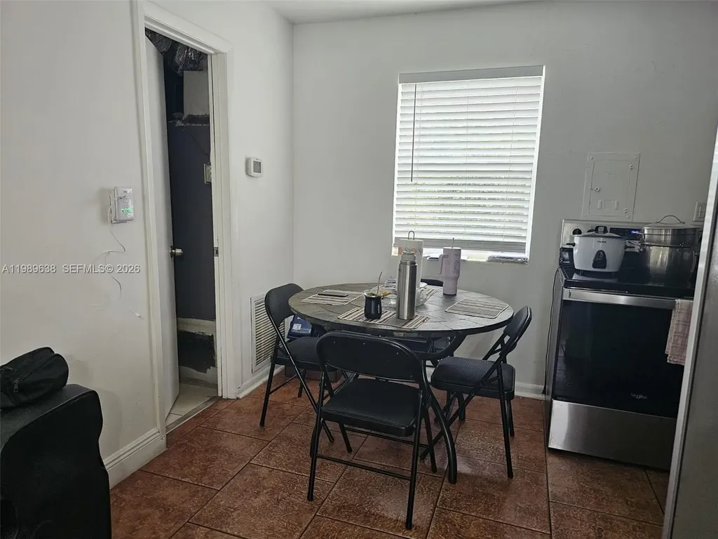 569 Tallulah Road Palm Beach FL 33462