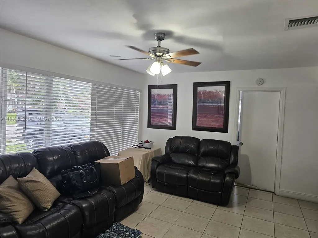 569 Tallulah Road Palm Beach FL 33462
