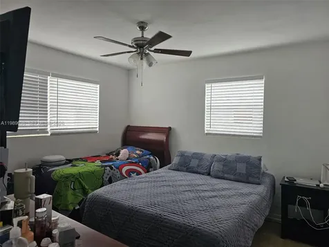 569 Tallulah Road Palm Beach FL 33462