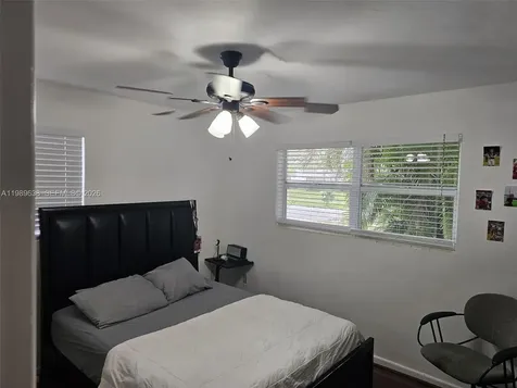 569 Tallulah Road Palm Beach FL 33462