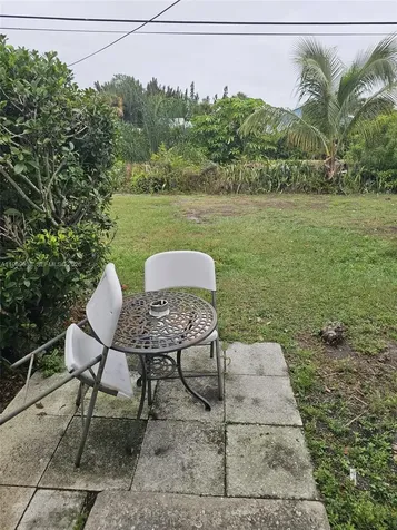569 Tallulah Road Palm Beach FL 33462