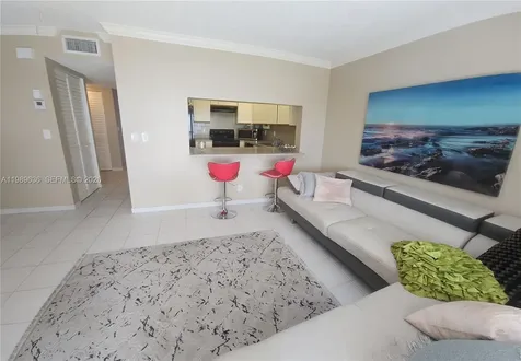 203 Liberty Court Deerfield Beach FL 33442