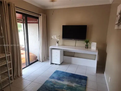 203 Liberty Court Deerfield Beach FL 33442
