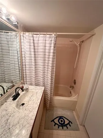 203 Liberty Court Deerfield Beach FL 33442