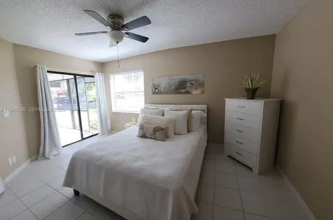 203 Liberty Court Deerfield Beach FL 33442