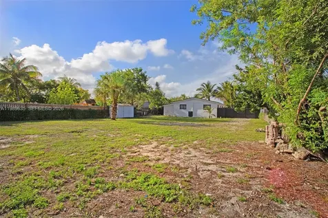 740 NE 43rd Court Deerfield Beach FL 33064