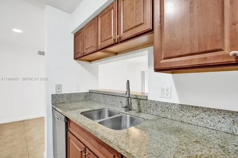 949 Riverside Drive Coral Springs FL 33071