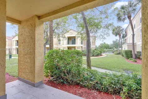 949 Riverside Drive Coral Springs FL 33071