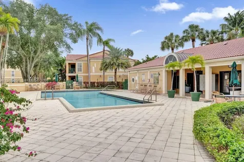949 Riverside Drive Coral Springs FL 33071